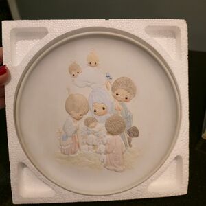 PRECIOUS MOMENTS VINTAGE COLLECTORS PLATE